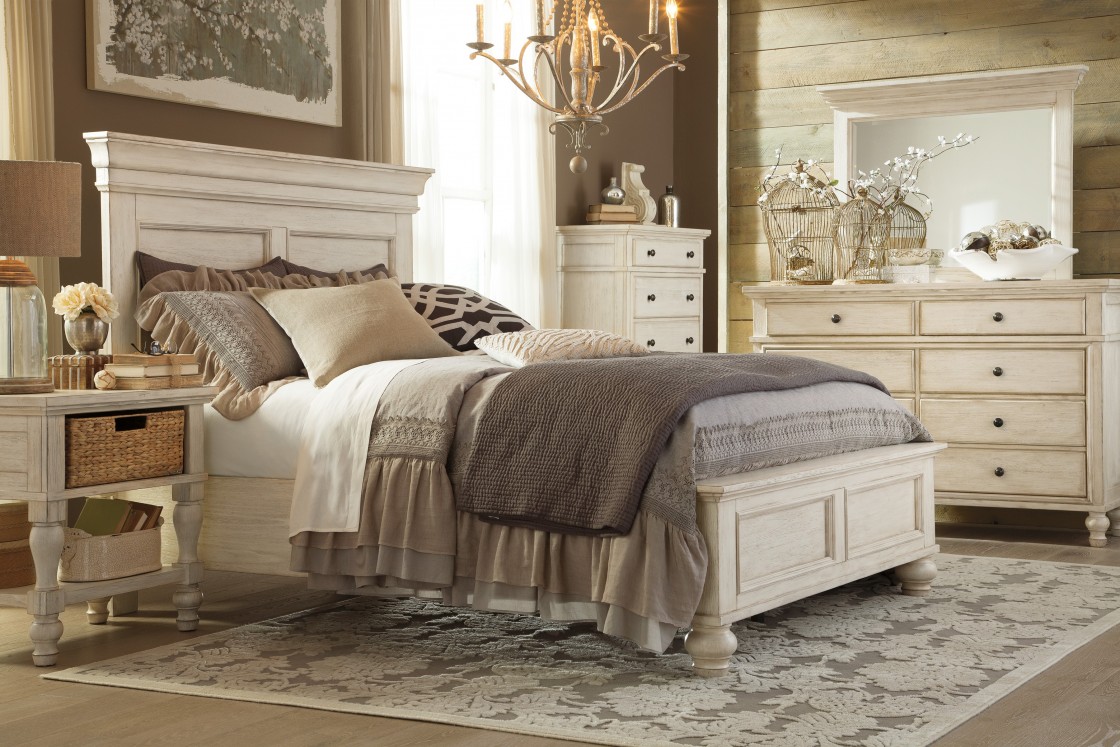 картинка Двуспальная кровать Queen Size Marsilona, размер спального места 153 см на 203 см, Ashley от Sohogallery.ru