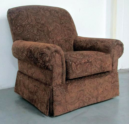 картинка Классическое кресло с тканевым чехлом Bradington - Truffle, Ashley от Sohogallery.ru